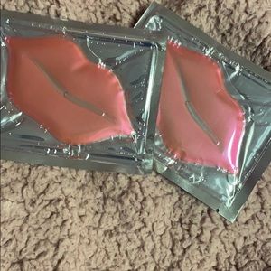 Lip Masks